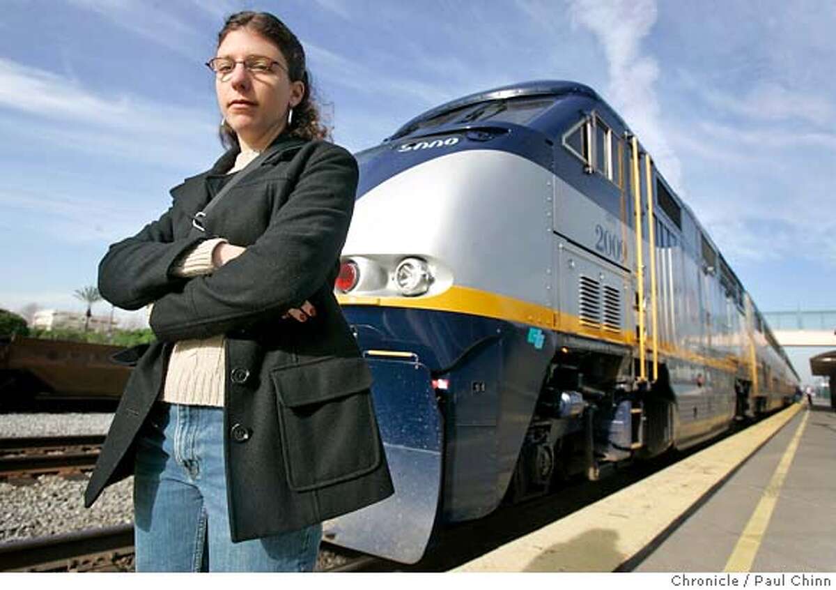 Helpful Amtrak conductor is fired over injuries / She was hurt aiding  passenger; railroad says she broke rules