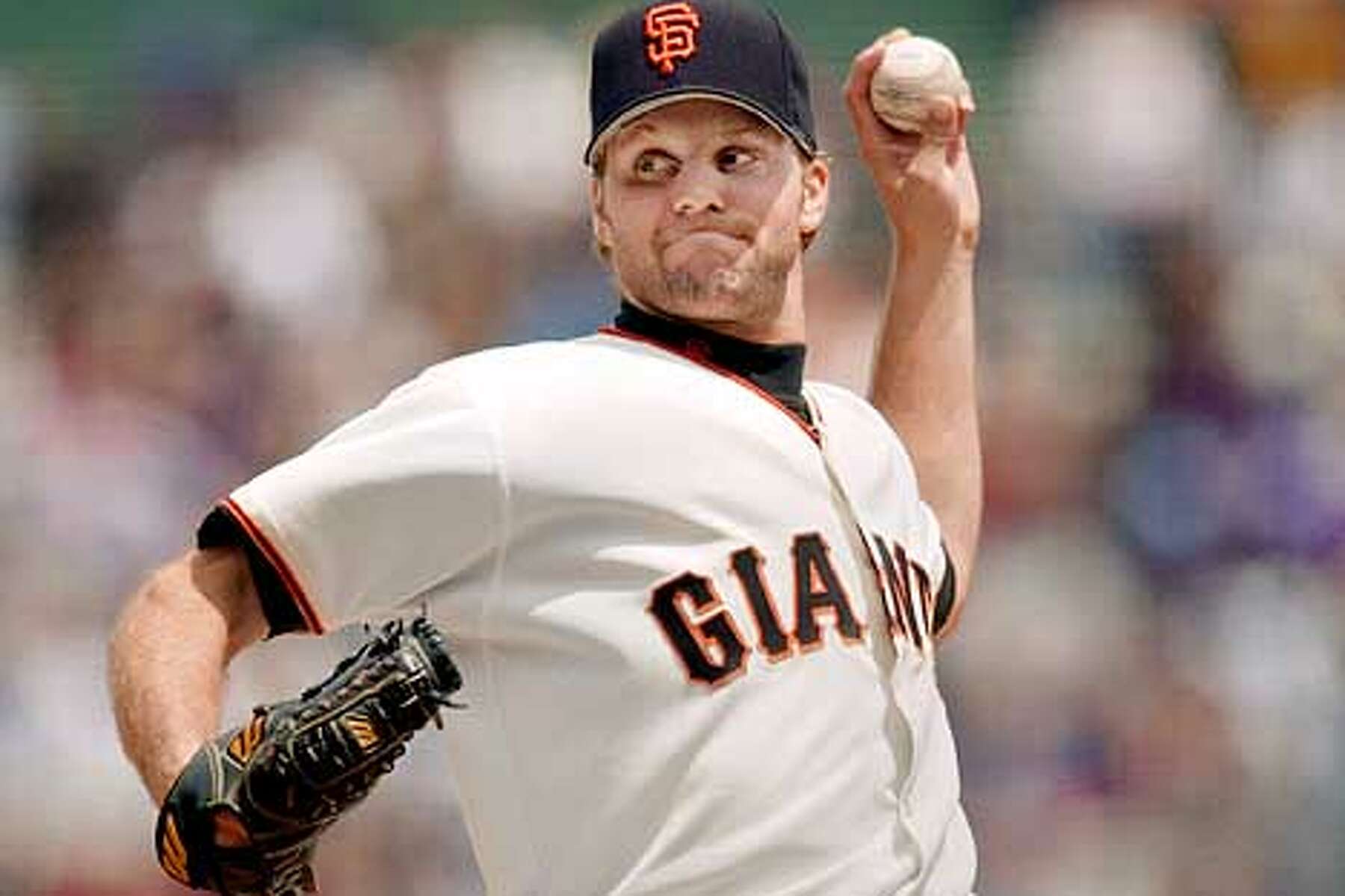San Francisco Giants pitcher Shawn Estes delivers a pitch in the