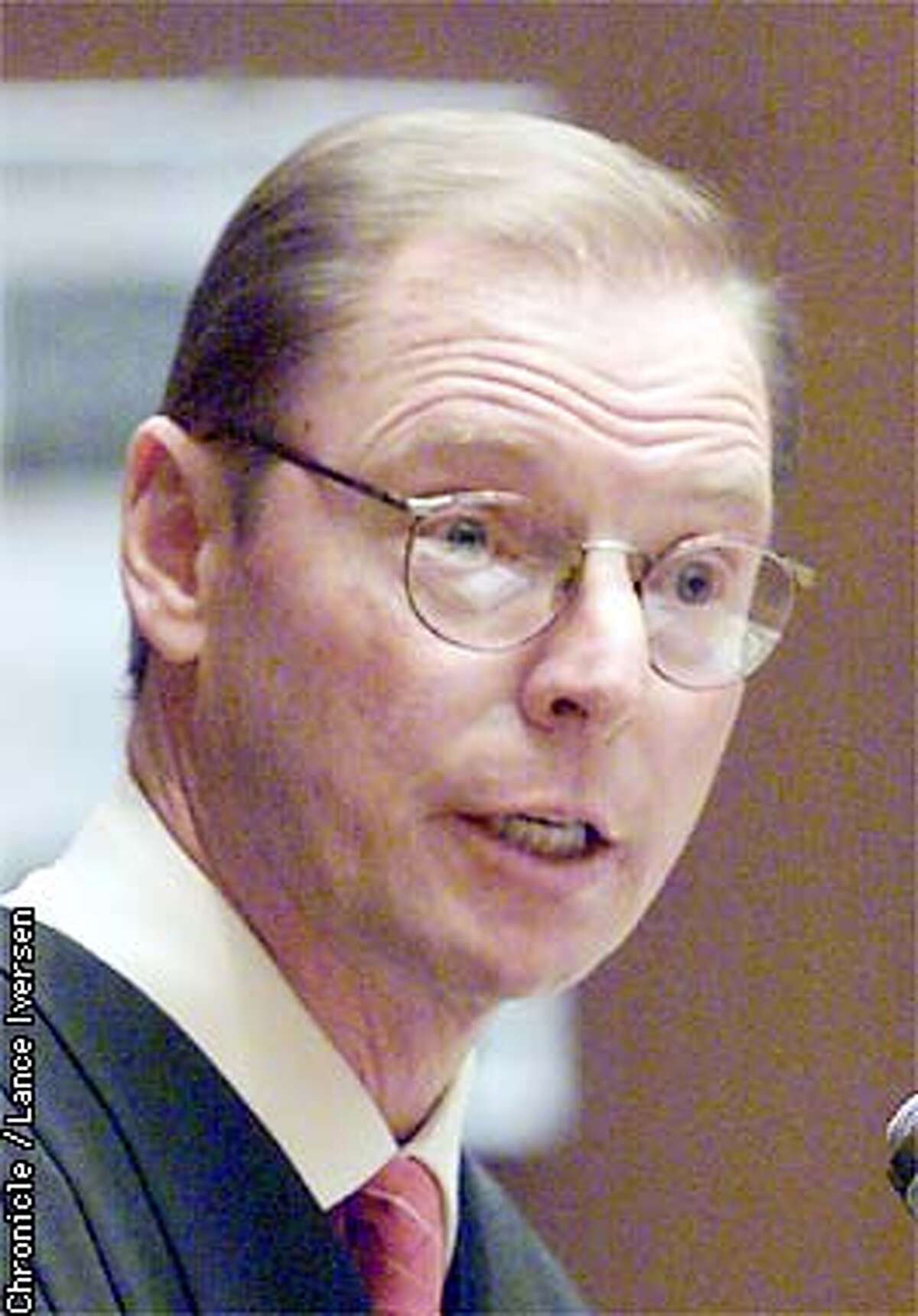 Superior Court Judge James Warren addresses the jury prior to its delivery of the verdicts in the San Francisco dog mauling trial in a courtroom in Los Angeles, Thursday, March 21, 2002. Two San Francisco attorneys, Marjorie Knoller and Robert Noel, were convicted on all five counts including a second-degree murder charge against Knoller, in the death of 33-year-old Diane Whipple. (AP Photo/Lance Iversen, Pool)