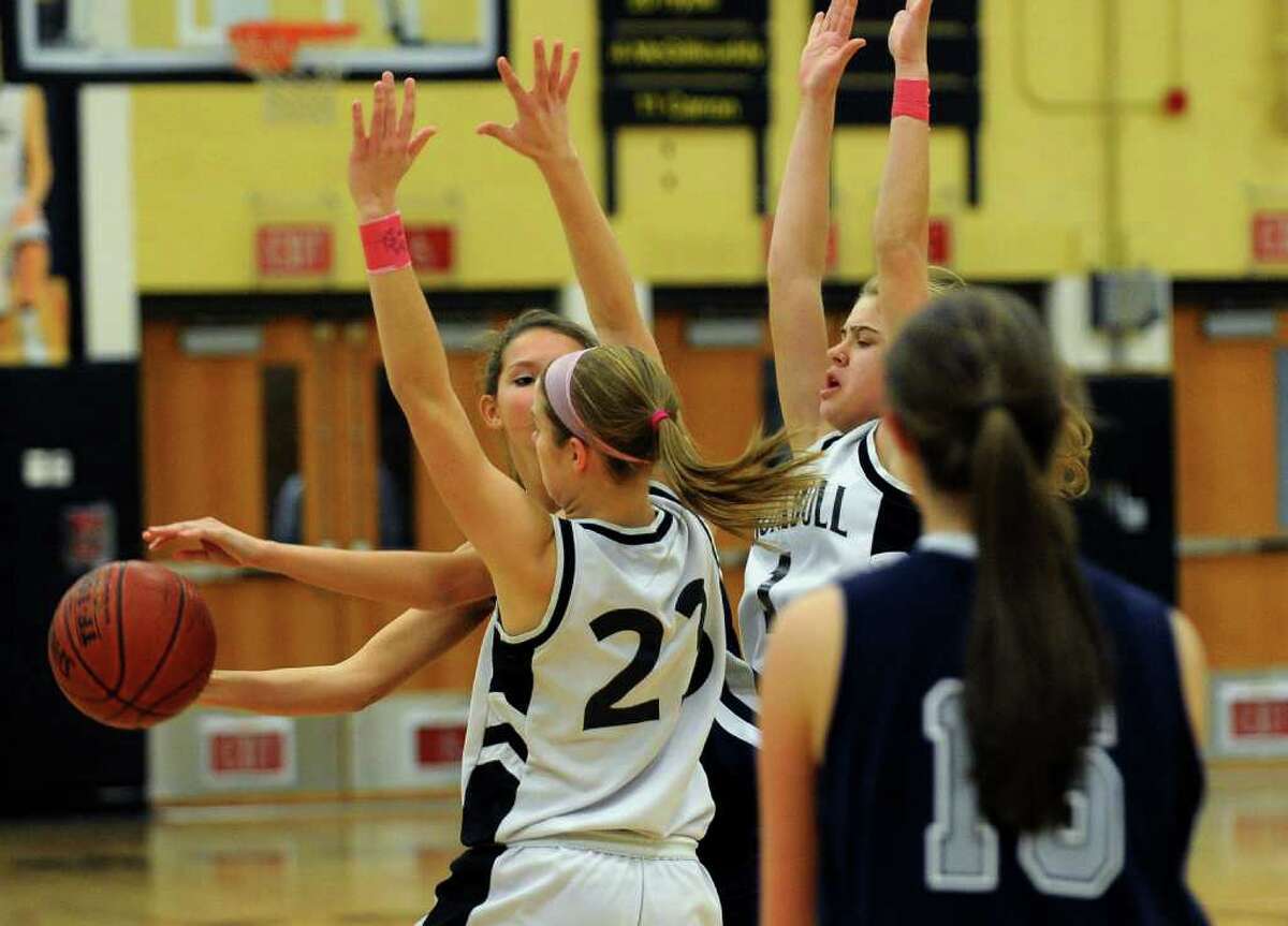 Highlights from girls basketball action between Staples and Trumbull in Trumbull, Conn. on Friday February 10, 2012.