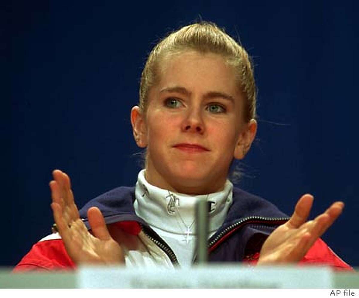 Тоня хардинг карьера. Тоня Хардинг олимпиада 1994. Tonya Harding 1994 Lillehammer Olympic. Фигуристка Тоня Хардинг. Нэнси Керриган олимпиада 1994.