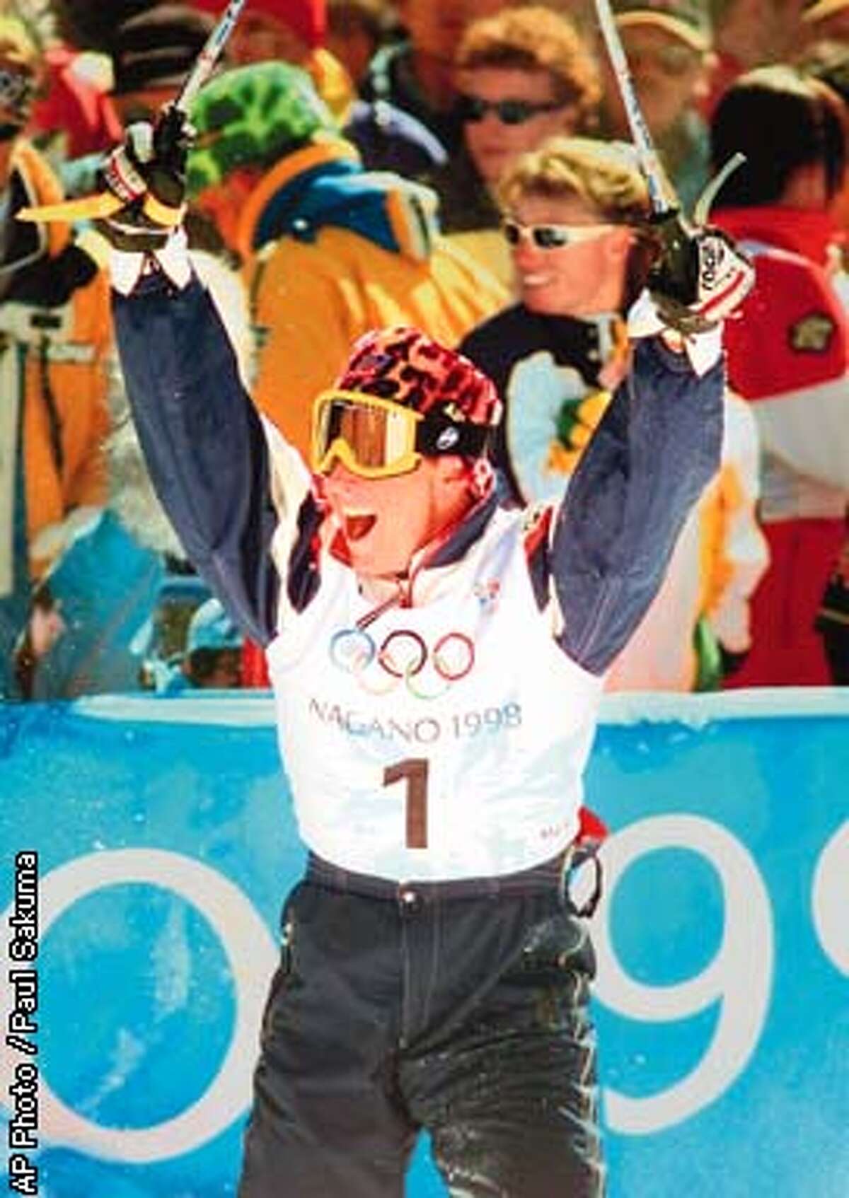 PAGE ONE U.S. Grabs Gold / It was doordie run for Tiburon's favorite