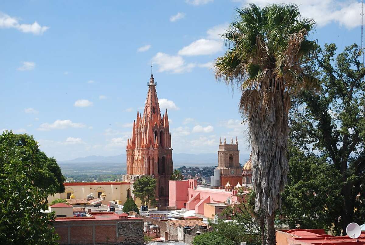 San Miguel de Allende's colorful, low-key vibe charms visitors