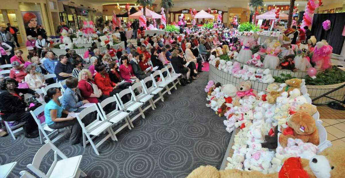 'Gift of Life' survivors share the love this Valentine's Day