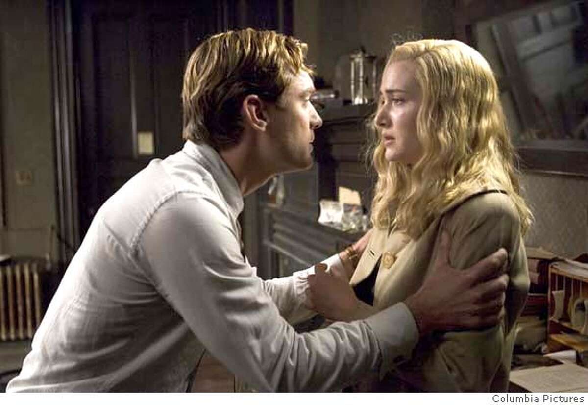 AKM-14 [DF-12061] - Jude Law (l) and Kate Winslet star in Columbia Pictures� drama All the King�s Men.