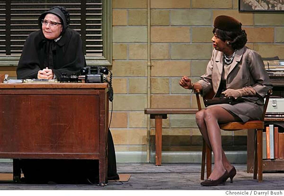 Cherry Jones playing Sister Aloysius left, talks to Adriane Lenox as Mrs. Muller in the play, "Doubt," at the Golden Gate Theatre in San Francisco, CA, on Wednesday, November 08, 2006. 11/8/06 Darryl Bush / The Chronicle ** Cherry Jones, Adriane Lenox (cq)