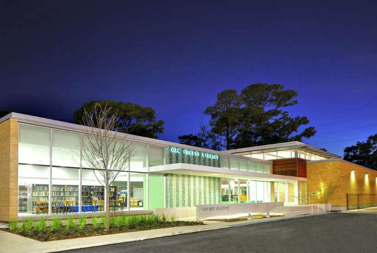 Oak Forest Library, designed by Goleman & Rolfe Architects in 1961, was updated and expanded last year. The design team -- Natalye Appel + Associates Architects, ArchitectWorks and James Ray Architects -- played up the 1960s vibe.