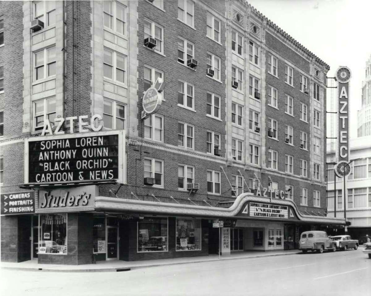 Classic theaters take us back in time