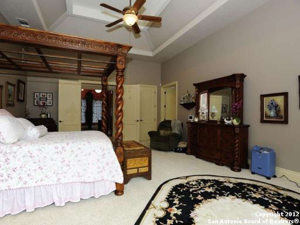 Dream Home Bentley Manor