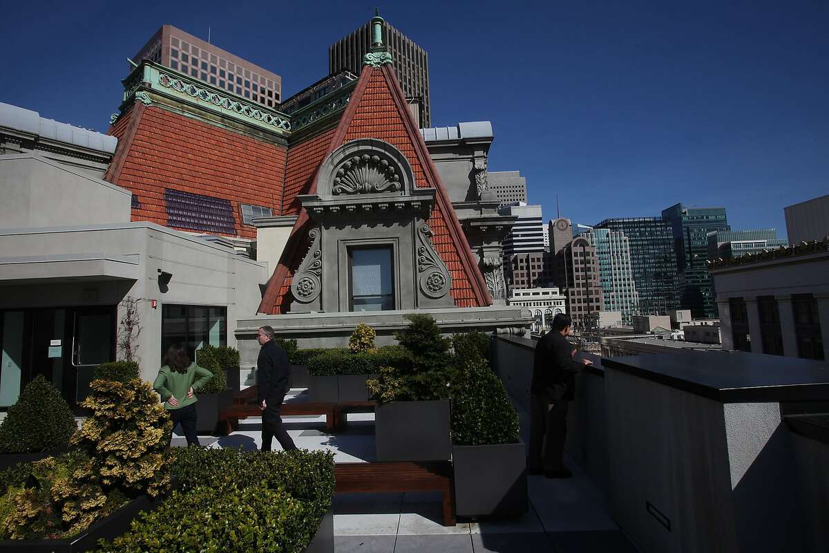 The 11th floor terrace of One Kearny provides a unique glimpse of the regal mansard roof of the 1906 landmark to which it is attached
