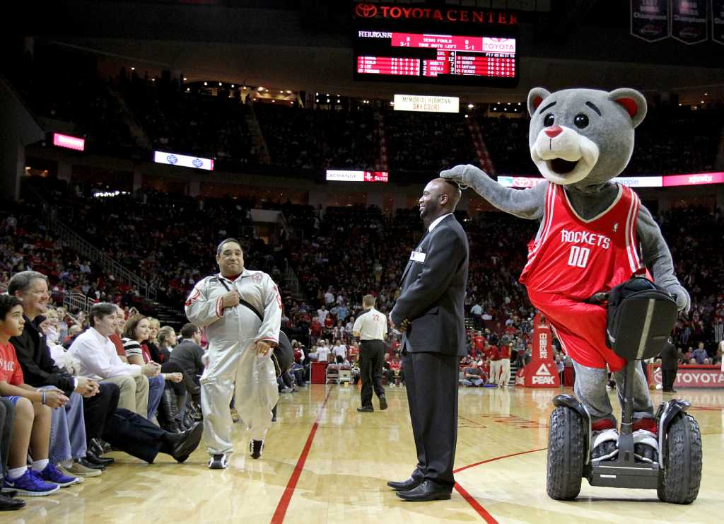 The man who entertained as Rockets' Clutch the Bear calls it quits