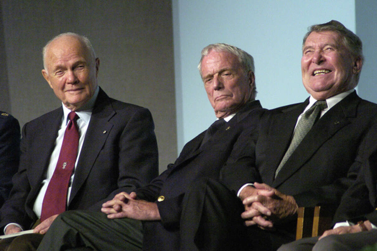 The story behind the 'fireflies' that astronaut John Glenn saw in space