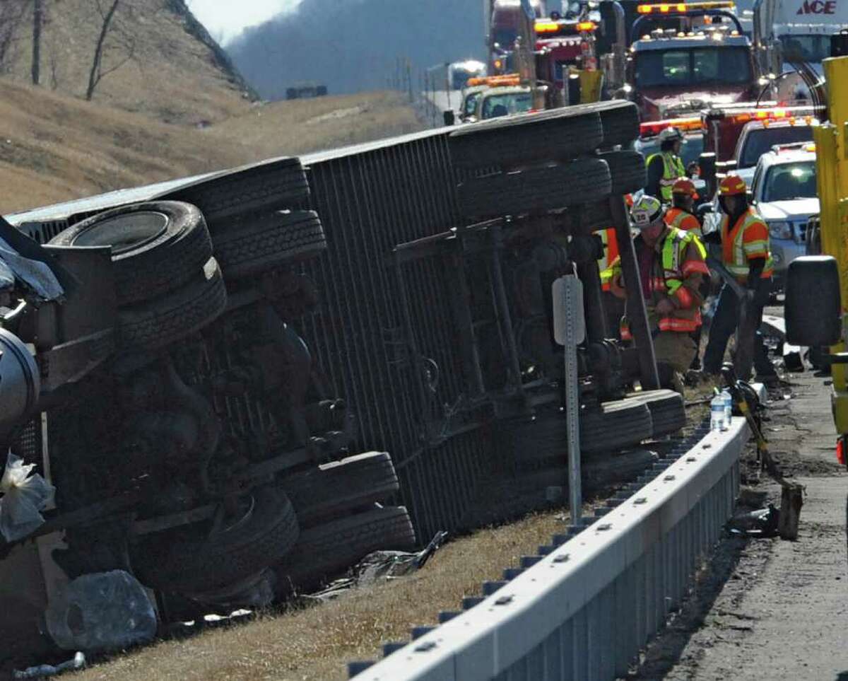 Photos Thruway crash