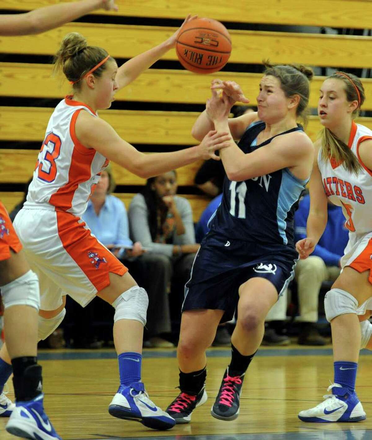 Danbury girls advance to FCIAC title game