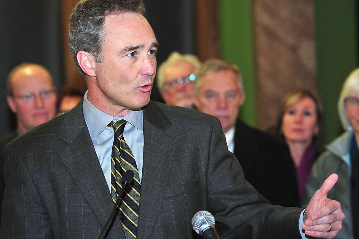 Health Care Co Ops In 8 States Get Federal Loans