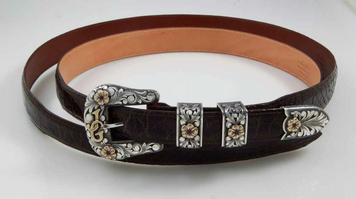 A feather can complete your rodeo look