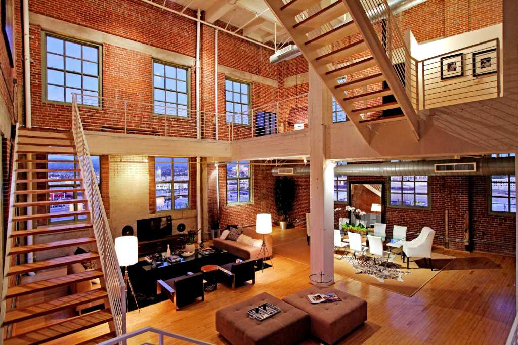 Hot Property: Ryan Reynolds selling home he bought with Scarlett Johansson