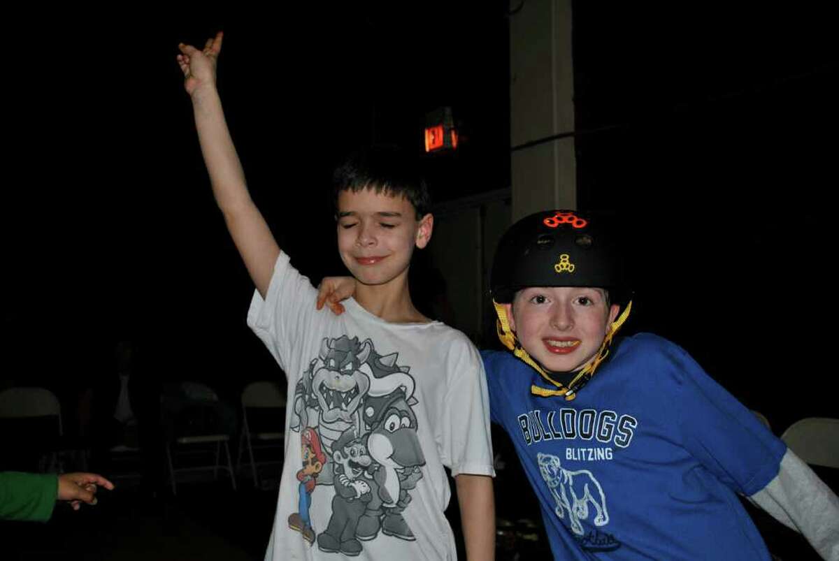 SEEN Greenwich Roller Skating