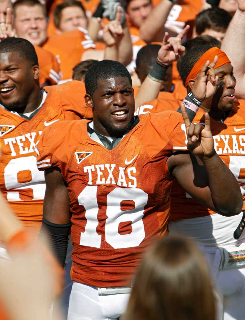 Texas' Acho looks to brother for NFL guidance