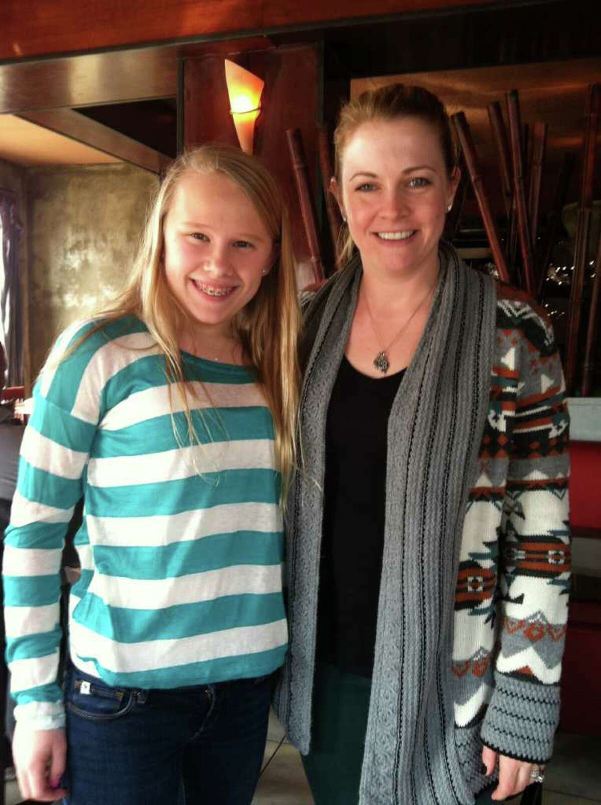 Actress Melissa Joan Hart, right, took time to chat with Greenwich resident Annie Standfest while having lunch at Tengda Asian Bistro in Greenwich last week.