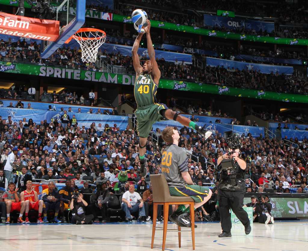 NBA Puts On Show With 3-point, Dunk Competitions