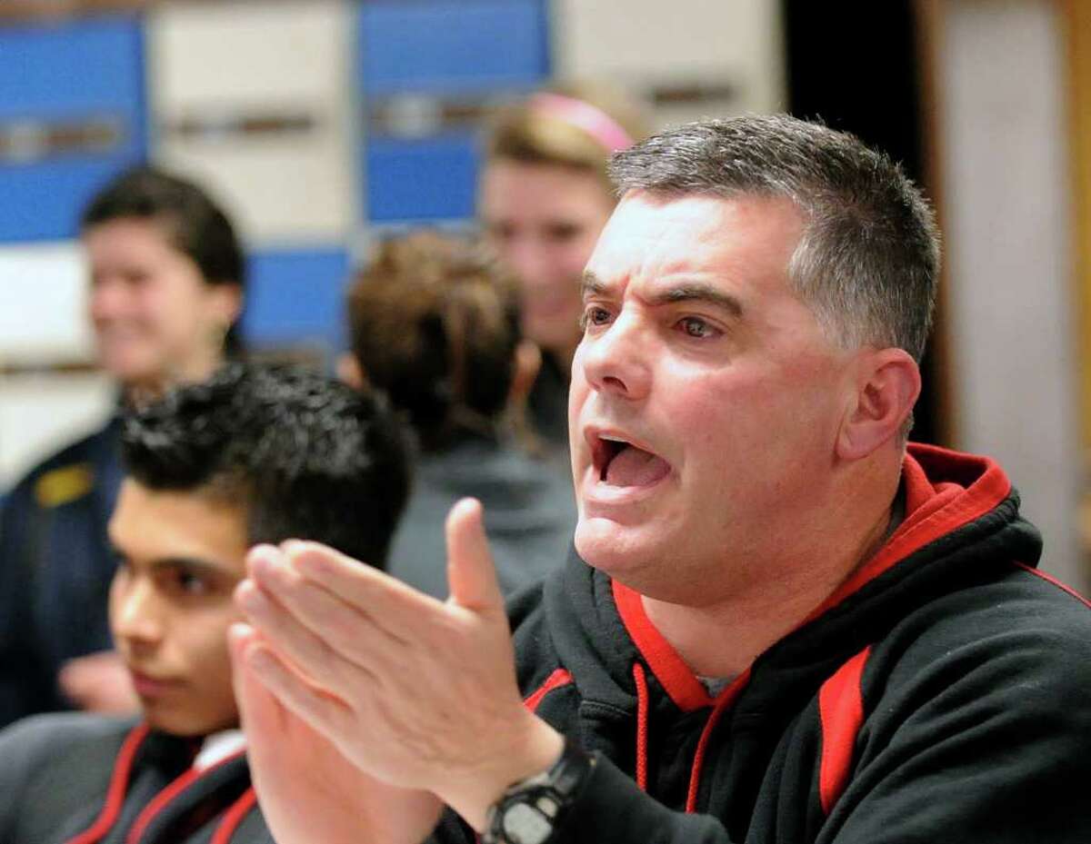 Greenwich bowling team wins first state championship