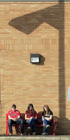Ohio School Shooting Suspect Seemed Ok To Neighbors Sfgate
