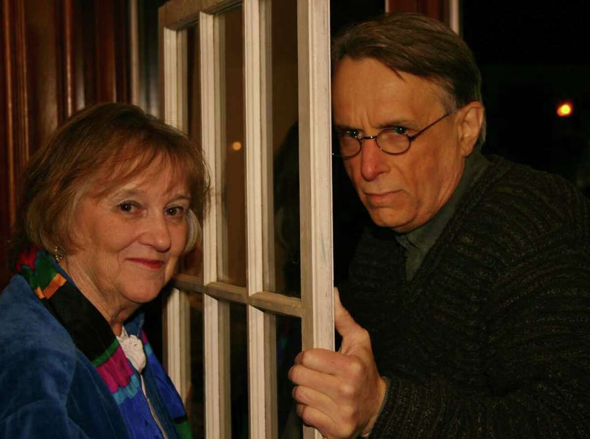 Alice McMahon and Al Kulcsar are co-starring in "Southern Comforts" the Kathleen Clark play about a budding romance between a New Jersey widower and an outgoing Southern widow. The show opens at the Stratford Theatre on March 2.