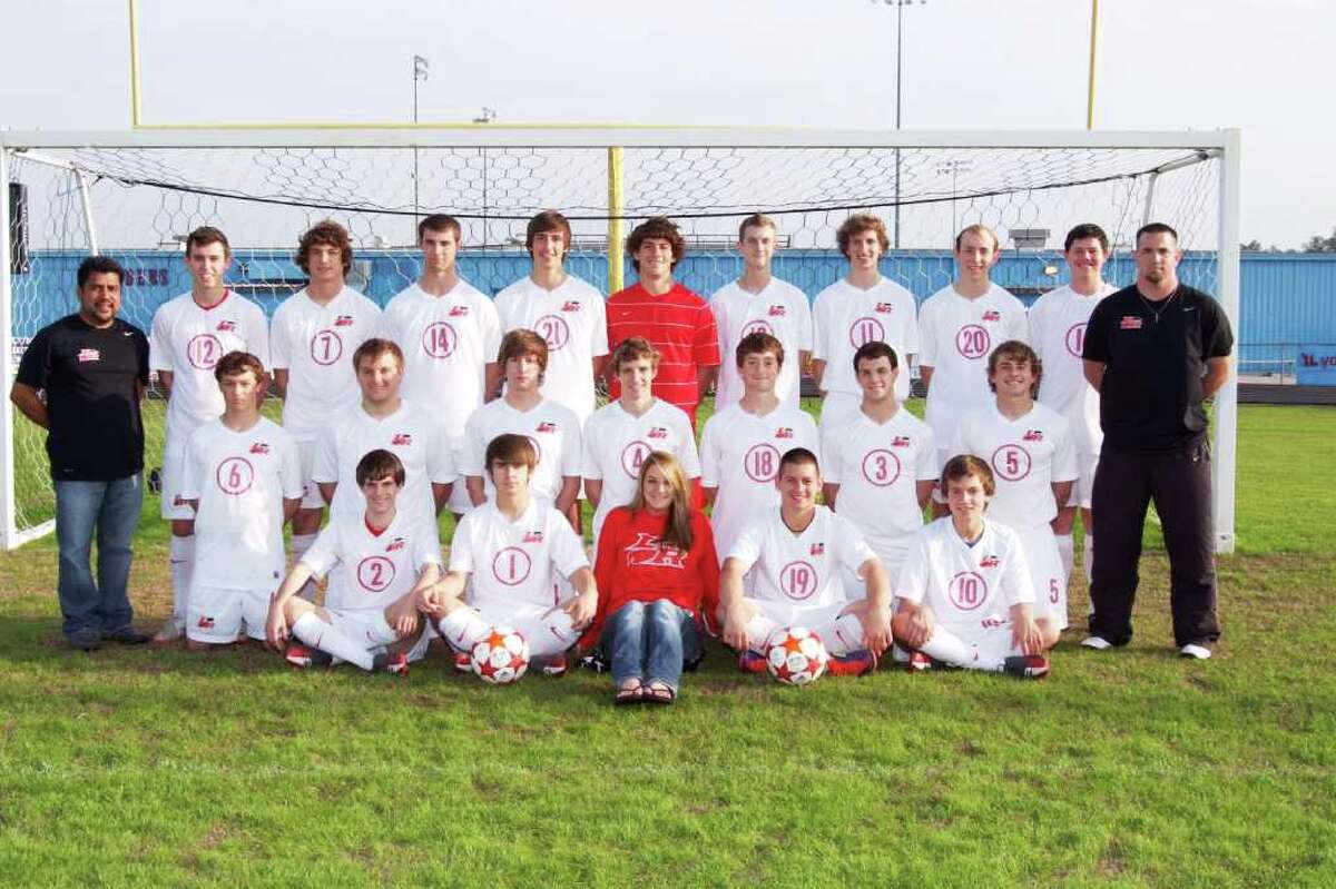 Lumberton boys soccer starts strong