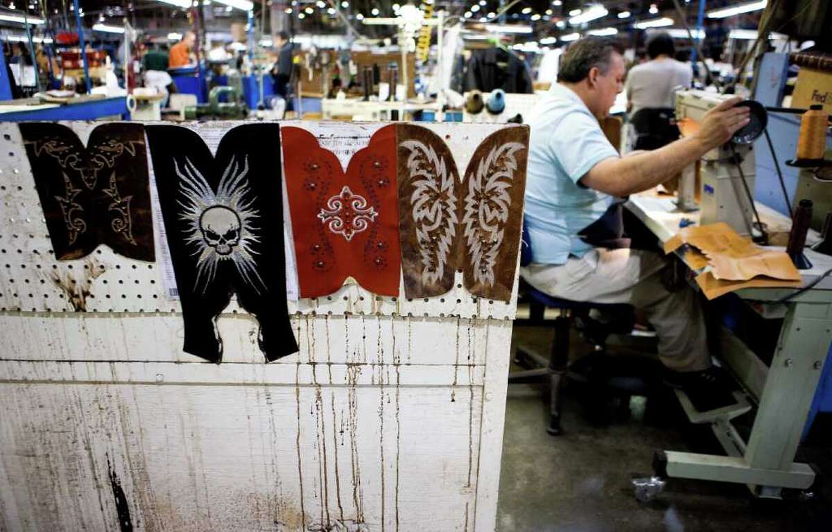Texas boot makers keep tradition alive