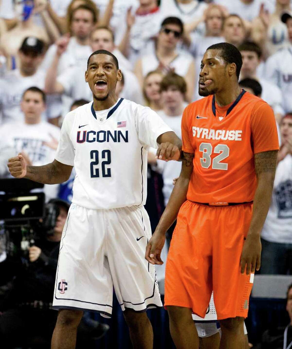 UConn's Roscoe Smith to transfer