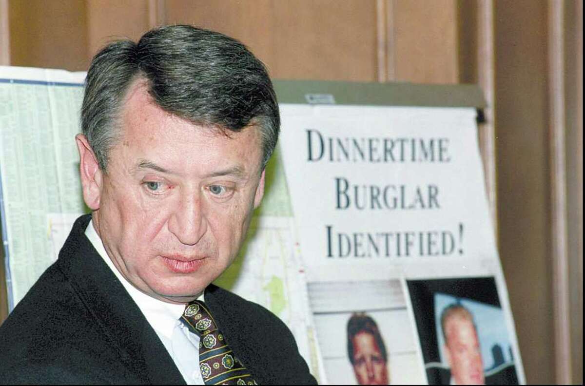 In this 1998 file photo, Police Chief Peter Robbins, during the press conference held in which the department announced the indentification of the Dinnertime bandit, Alan Golder.