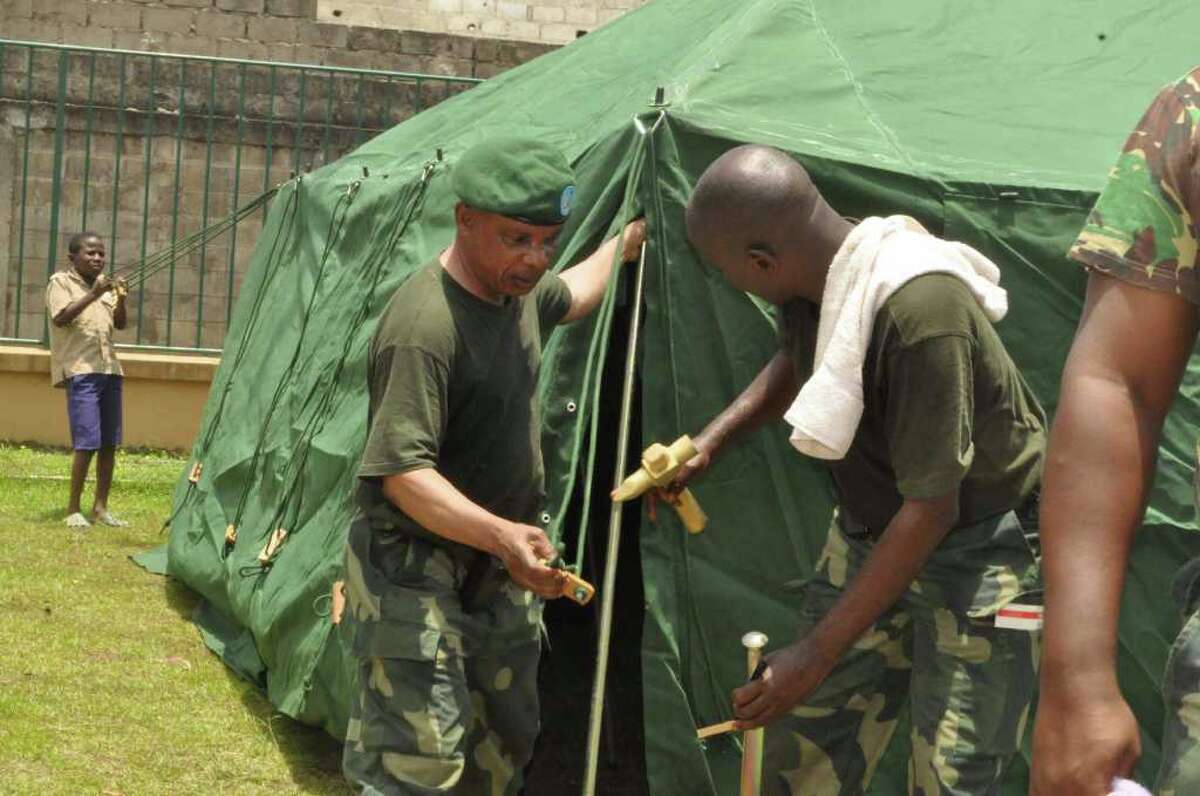 Rep Of Congo 236 Dead After Arms Depot Blasts