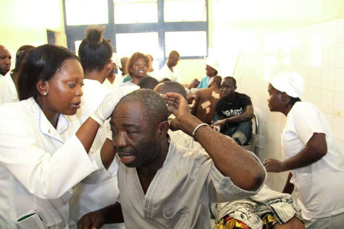 Rep Of Congo 236 Dead After Arms Depot Blasts