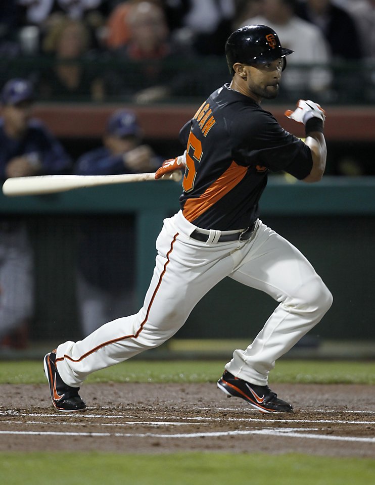 Giants' Angel Pagan gets in a real workout