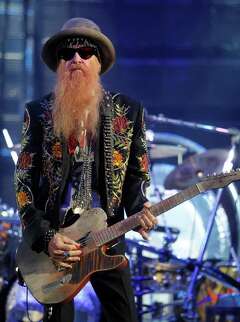 ZZ Top puts on tight, terrific show