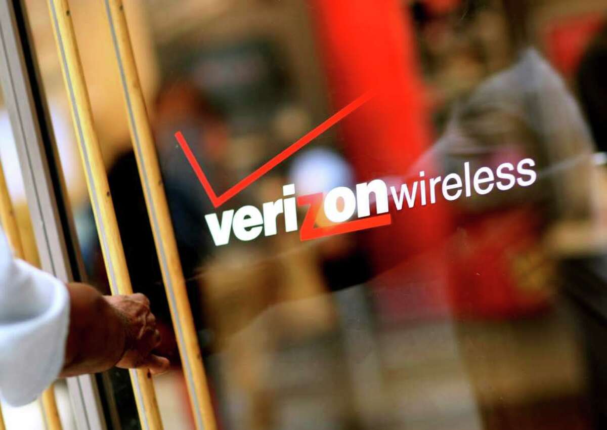 Verizon Wireless, which has stores across the country, also operates call centers. As it shuts down its Houston call center and two others, some of the remaining 28 will pick up workers.