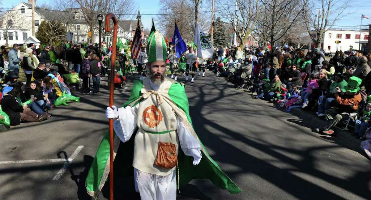 St. Patrick parade On the One Road in Conshohocken – The Times Herald