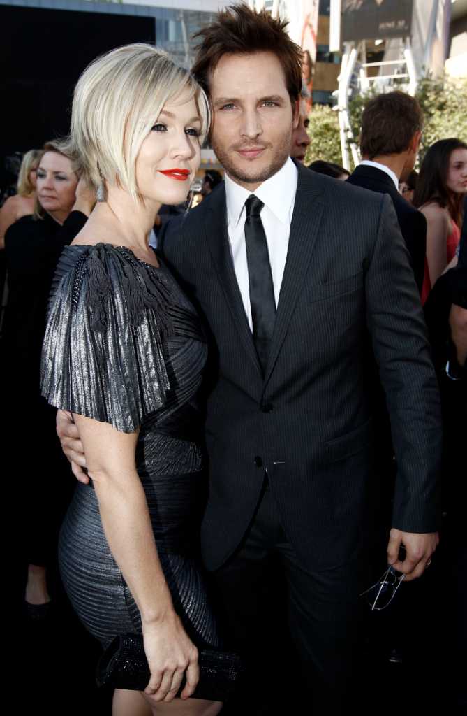 Jennie Garth, Peter Facinelli split after 11 years