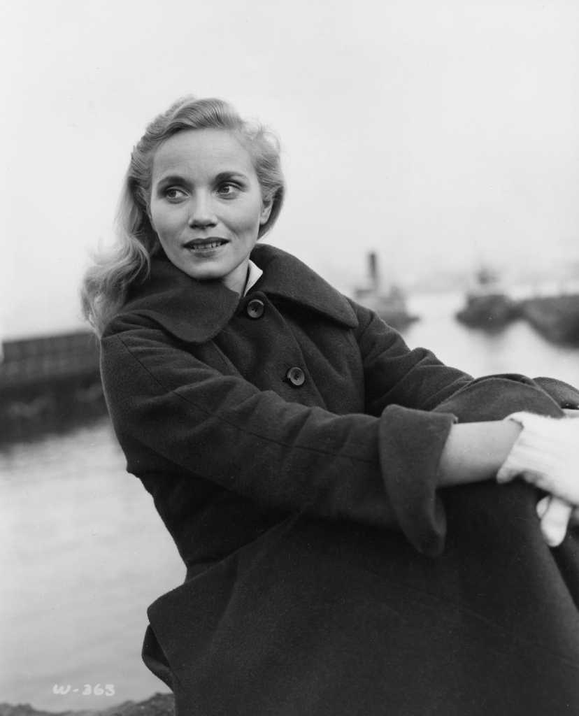 Eva Marie Saint nude (58 pics) Paparazzi, Facebook, swimsuit