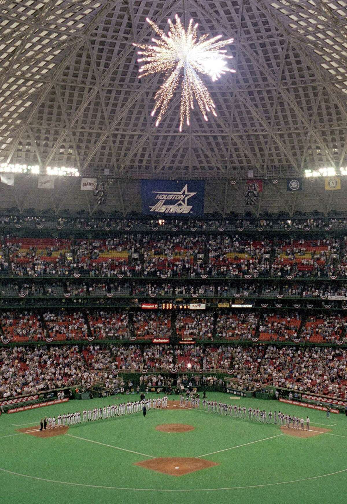 This week in 1999 the last Houston Astros game was played at the Astrodome