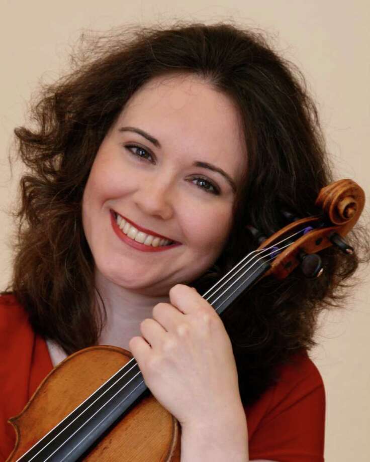 Icelandic-born violinist to perform with Greenwich Symphony ...