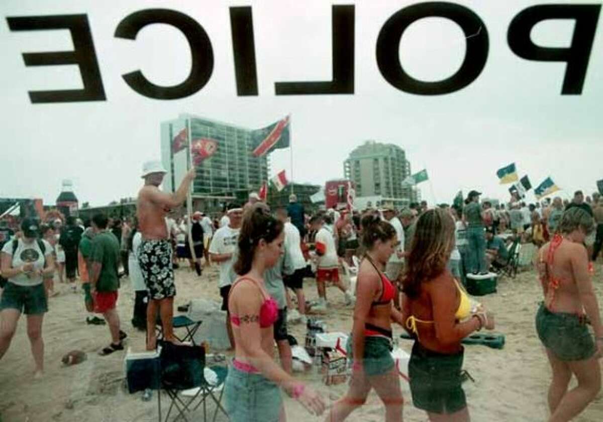 Galveston preparing for big spring break crowds