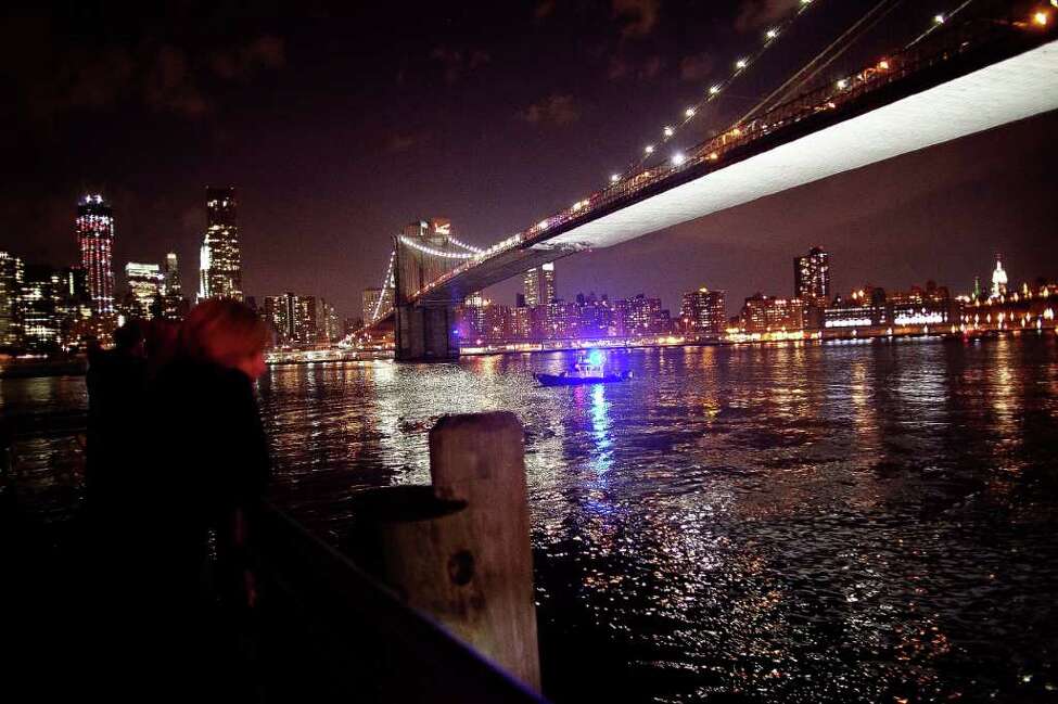 Brooklyn Bridge accident