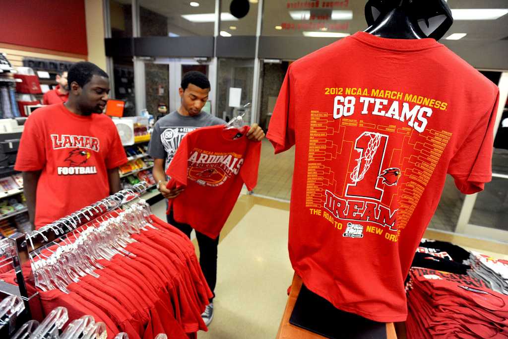 LU fans clamor for Cardinal merchandise