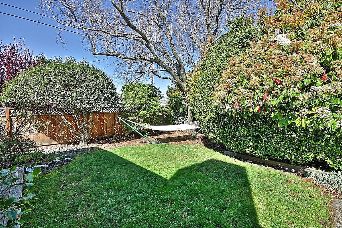 Mariner Cove ranch home in Corte Madera