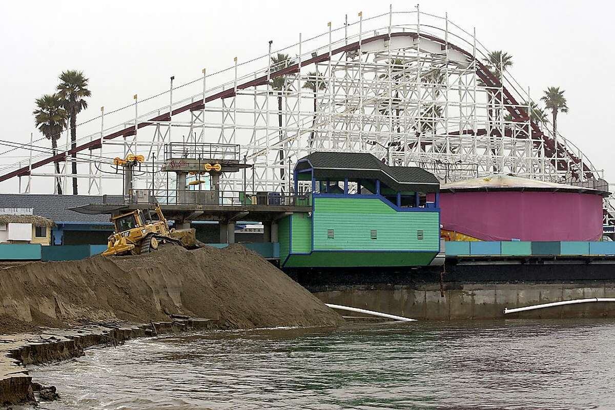 Santa Cruz Beach Boardwalk at risk due to rains