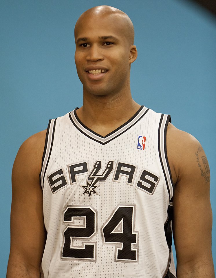 Warriors acquire Richard Jefferson, draft pick