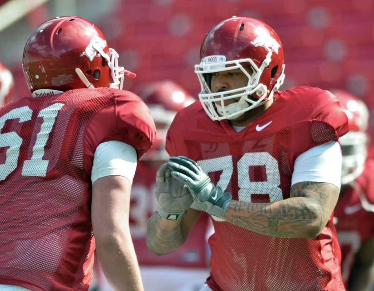 Nederland grad Barbay to 'observe' Lamar practices; Oden still suspended