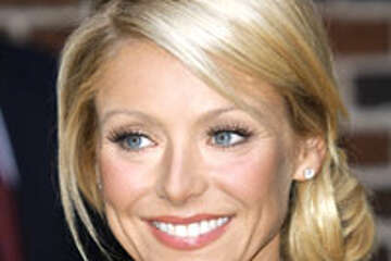 Hottest Celebrity Moms Over 40